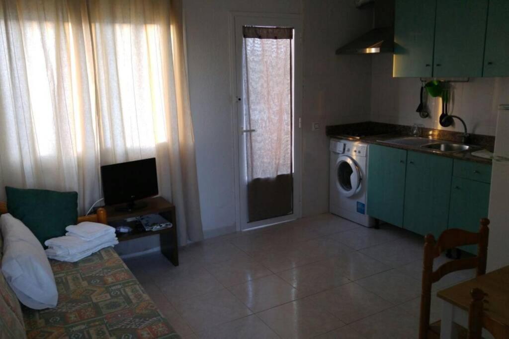 Tranquilo Apartamento Con Preciosa Cala En La Puerta Ciutadella  Zewnętrze zdjęcie