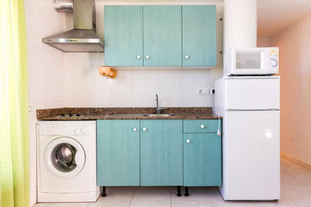 Tranquilo Apartamento Con Preciosa Cala En La Puerta Ciutadella  Zewnętrze zdjęcie